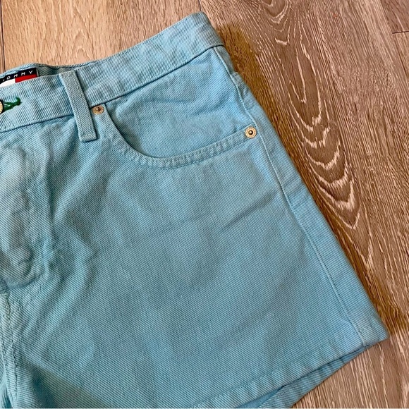 Vintage Tommy Hilfiger Veronica Baby Blue Denim Jean Shorts Button Fly Size 30 - Picture 3 of 9